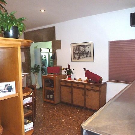 Restaurant Fonda Giralt Hotel Amer Zewnętrze zdjęcie