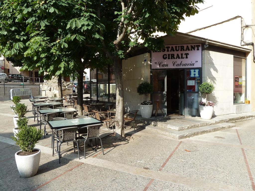 Restaurant Fonda Giralt Hotel Amer Zewnętrze zdjęcie